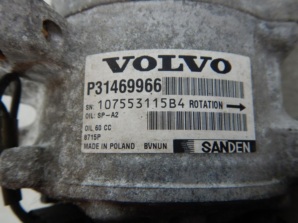 Volvo V40 036.JPG