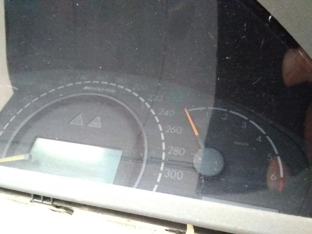 17889579207487405289658408346990.jpg