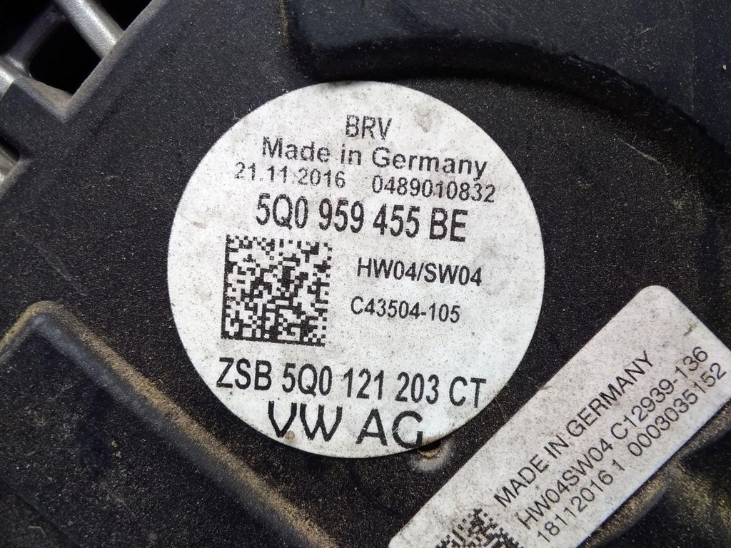 1791367983772496632329034047604.jpg