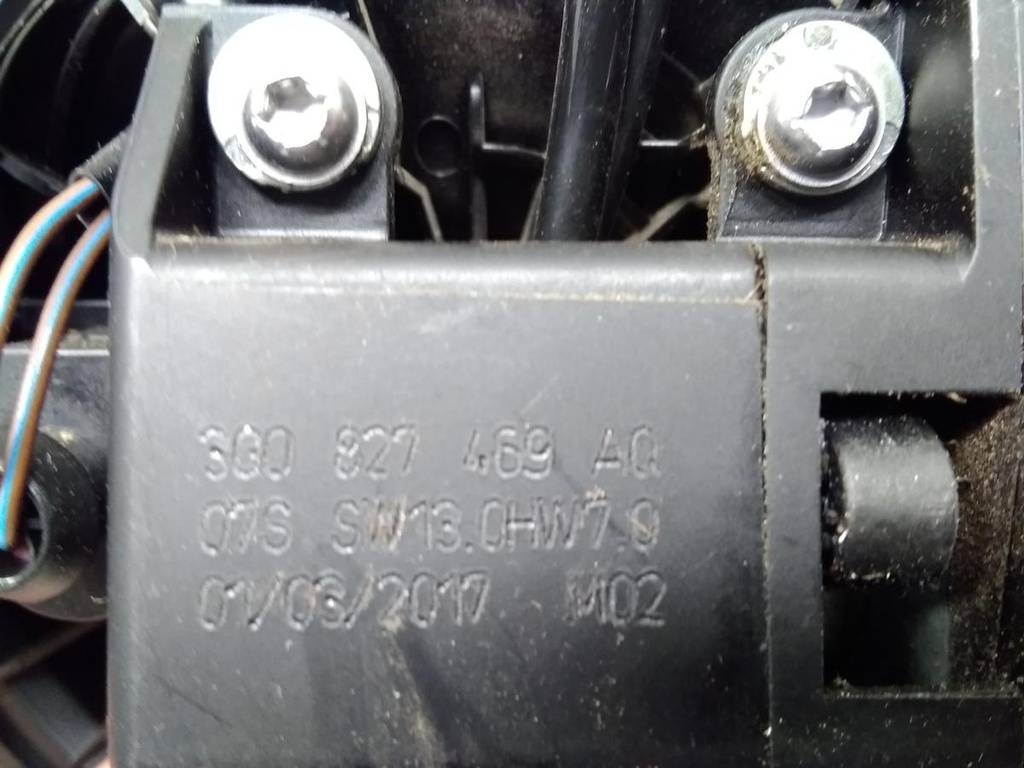 17914611674024975521852340349061.jpg