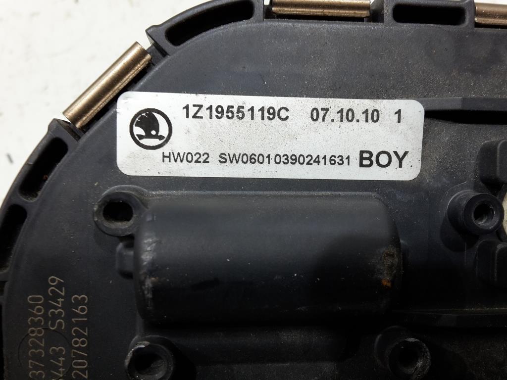 1000670362042_20171214131742.jpg