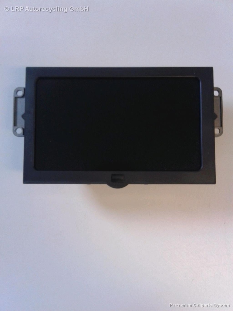 1004076371006_20160921124346.jpg