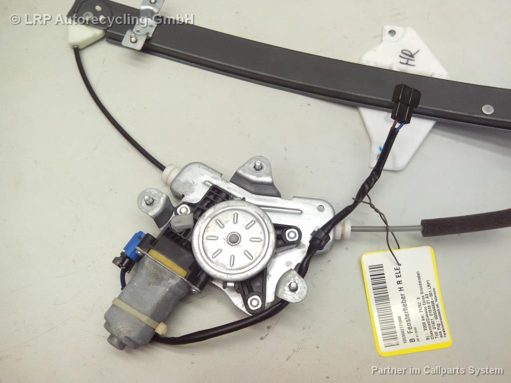 1003982171006_20160503165614.jpg