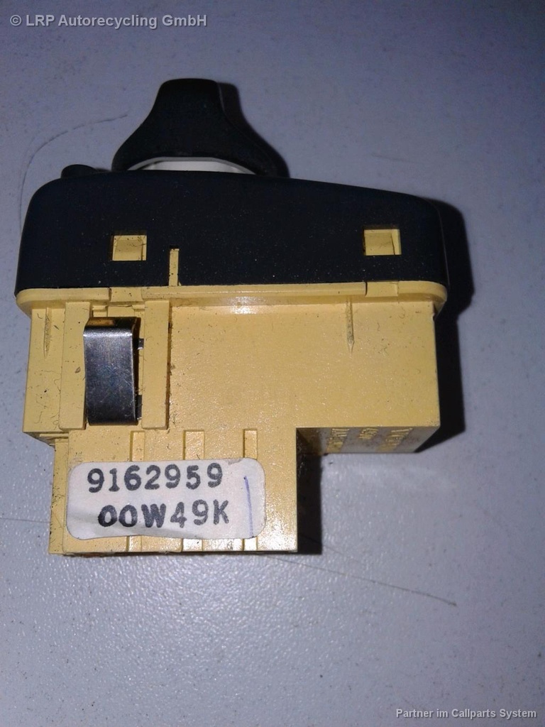 1003977351006_20160420115909.jpg