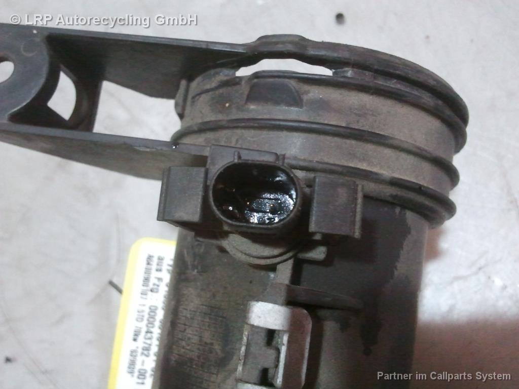 1003917821006_20160116122137.jpg