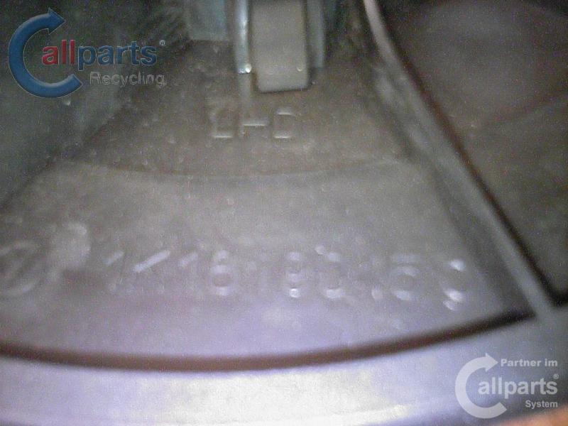 1001076271033_20130204105307.jpg