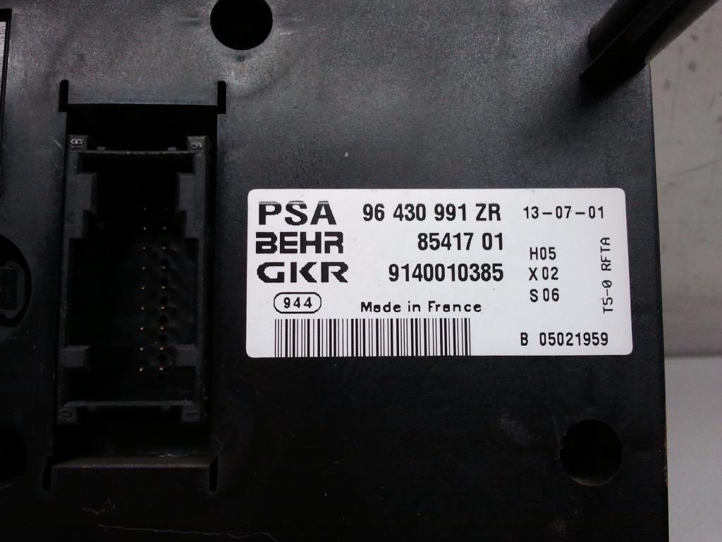 1003617551006_20141121153710.jpg