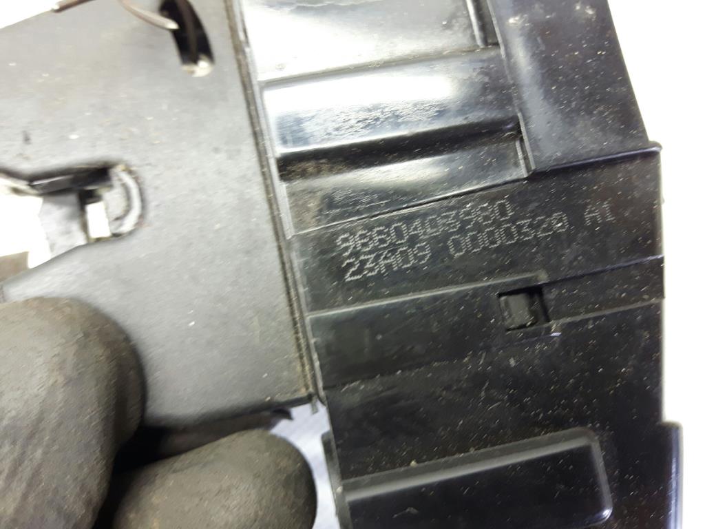 1004679461006_20180824105927.jpg