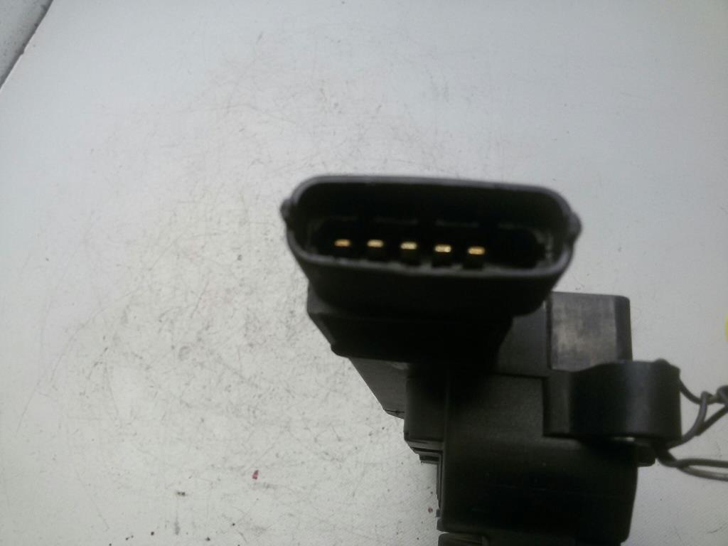 1005044241006_20200222122011.jpg