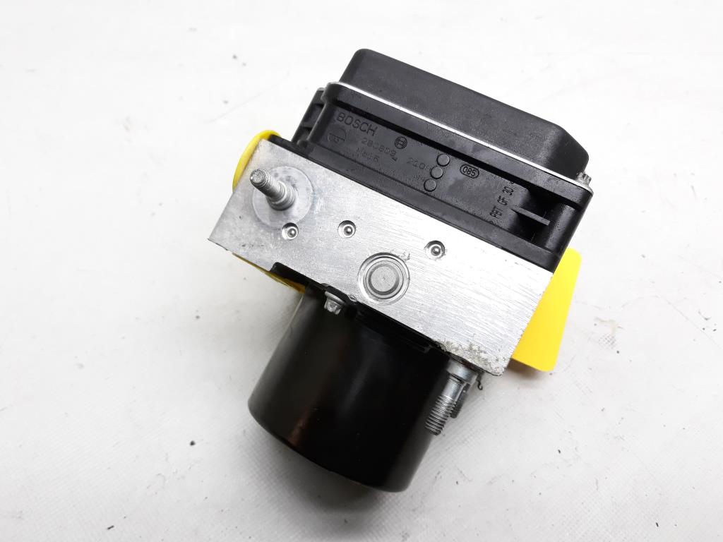 1005048121006_20200218165040.jpg
