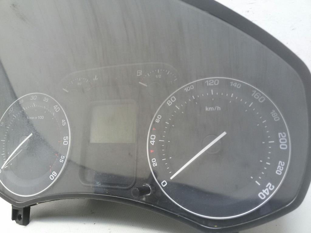 1005032961006_20200129154042.jpg