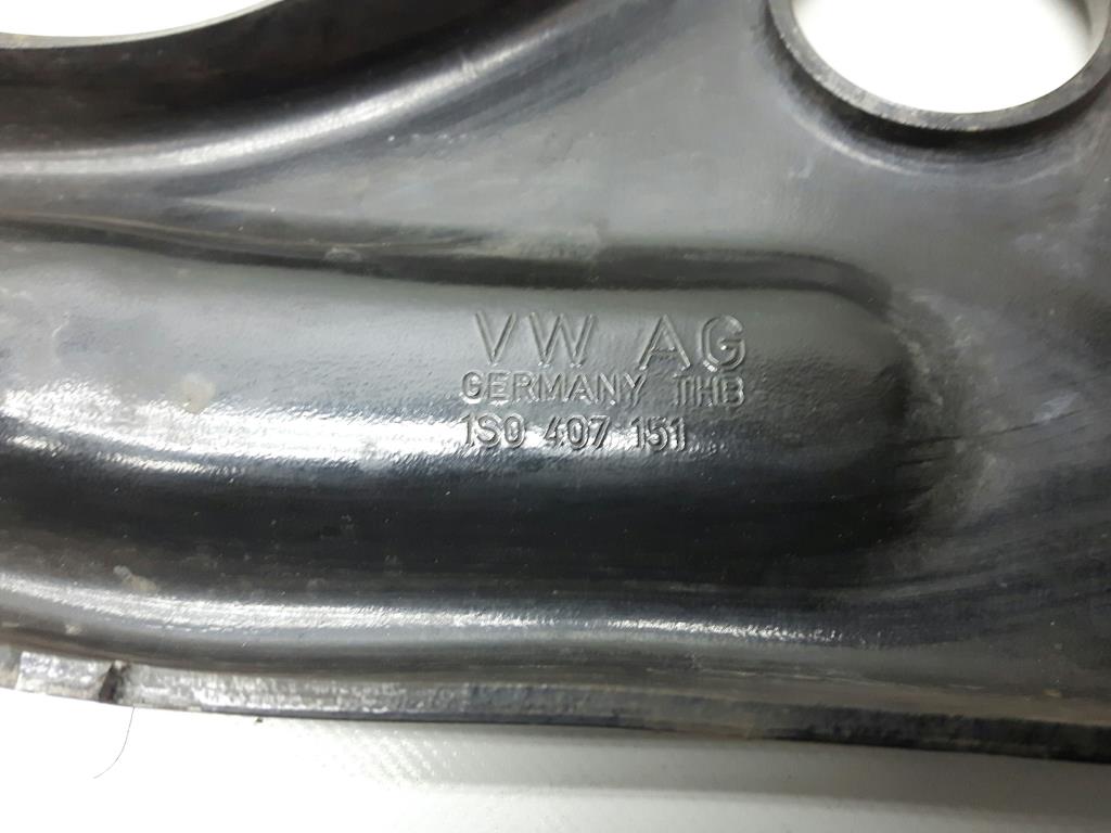 1005025761006_20200129122250.jpg
