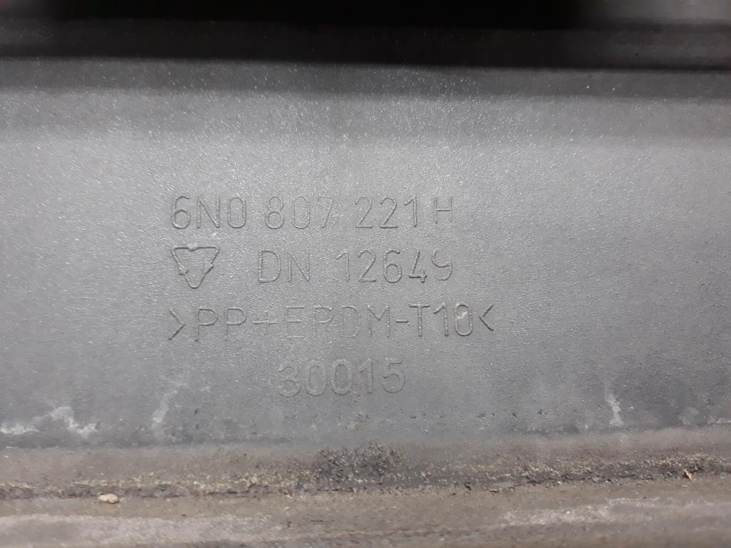 1004982841006_20191205141925.jpg