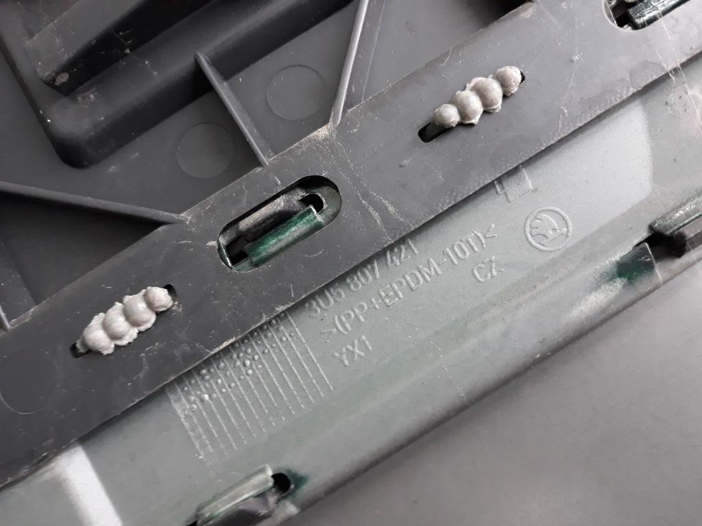 1004990531006_20191205140941.jpg