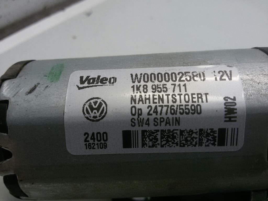 1004968431006_20191025104135.jpg