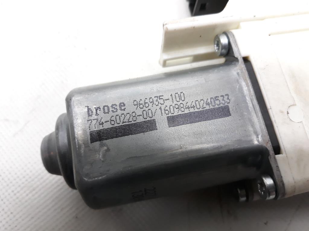 1004792521006_20190204133434.jpg