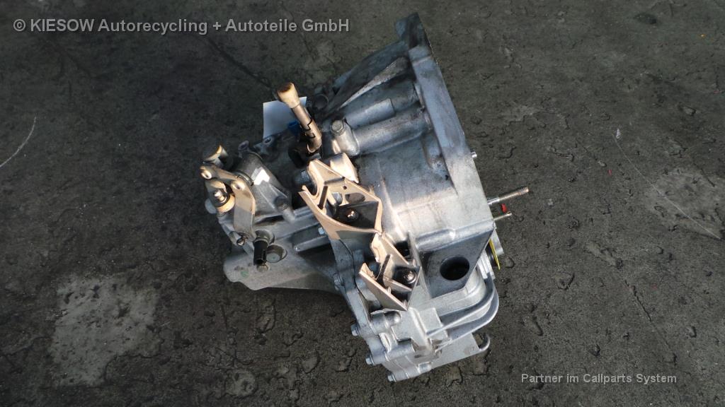 1002244541009_20141127093316.jpg