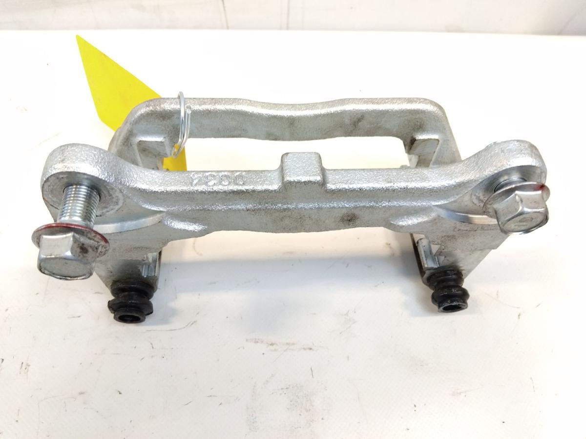 Mitsubishi Eclipse Cross original Bremssatteltr&auml;ger Vorderachse rechts Bj.2024