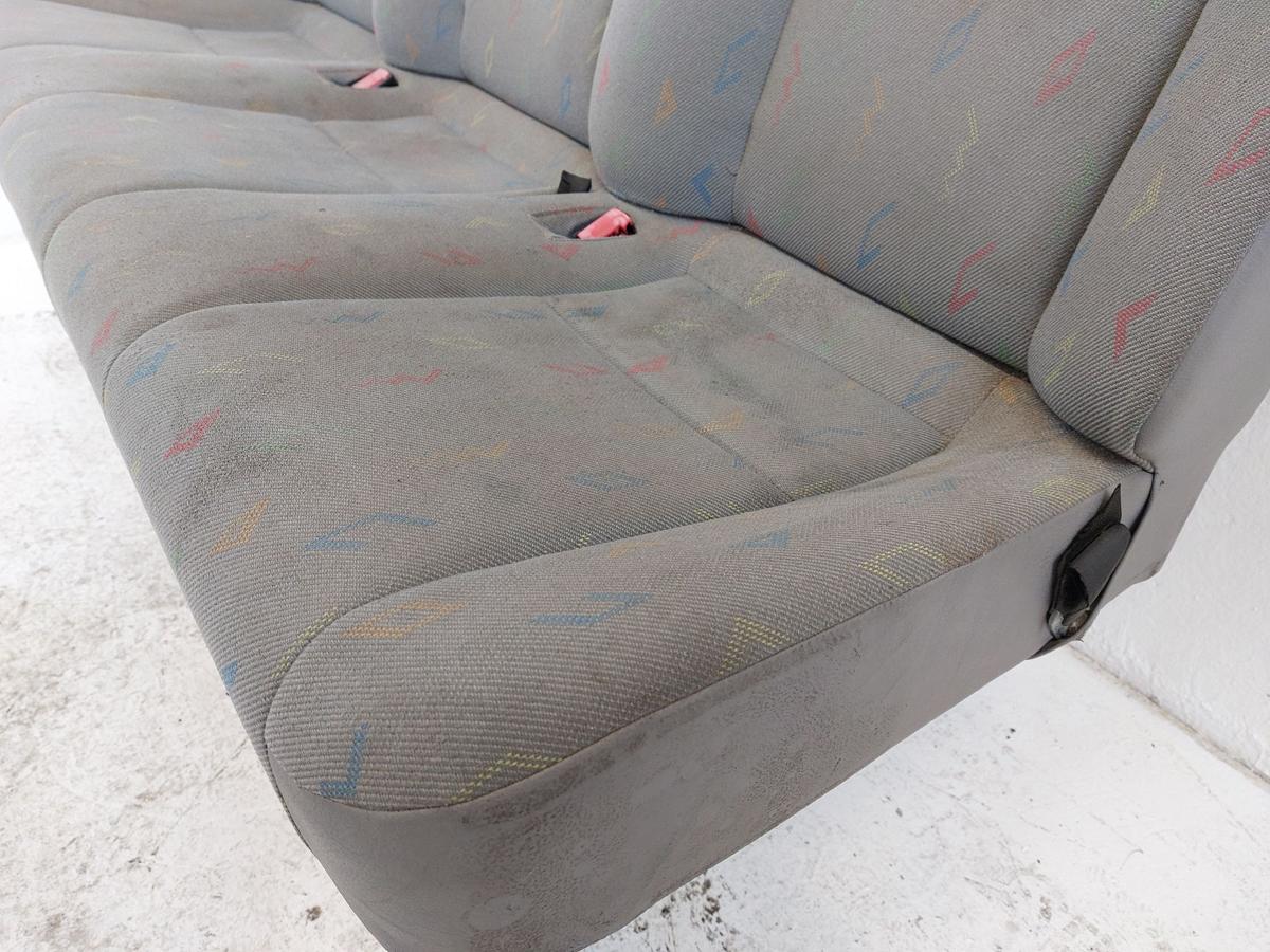 VW LT Typ 2D 3er Sitzbank hinten R&uuml;cksitzbank Sitzbank R&uuml;ckbank Text lesen