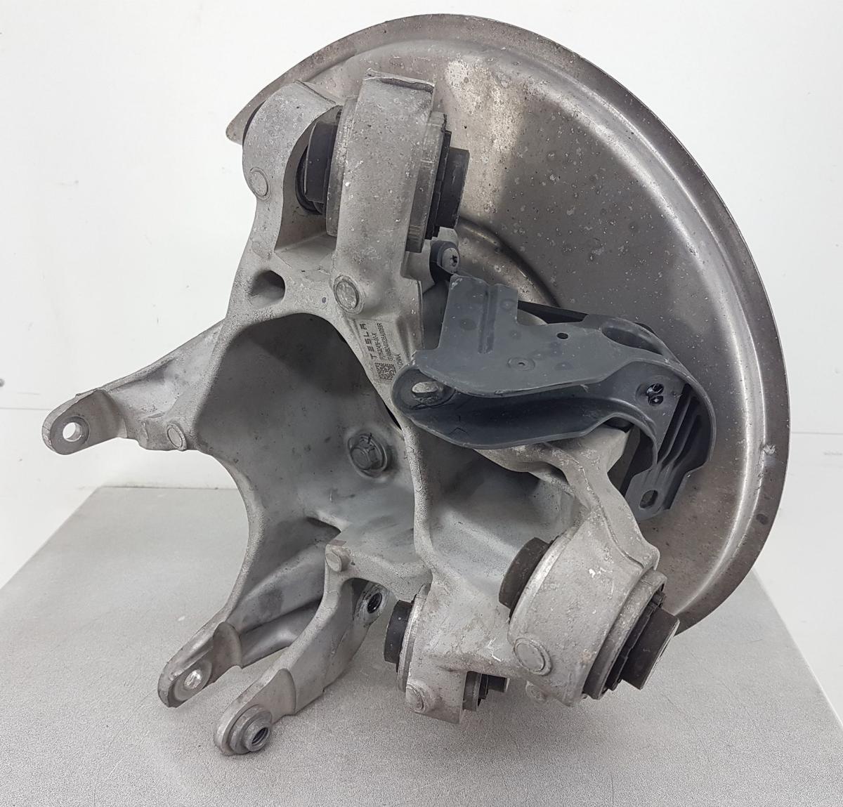 Tesla Model X Achsschenkel hinten rechts Bj2022 1620416-00-K Dualmotor Allrad