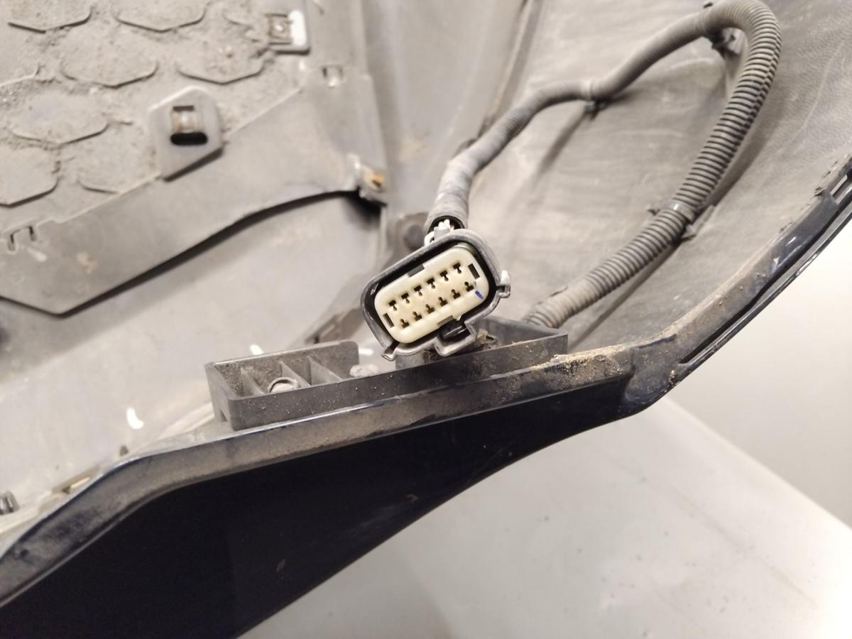Tesla Model S P85D original Sto&szlig;stange Stossf&auml;nger hinten mit Parkhilfe BJ2014