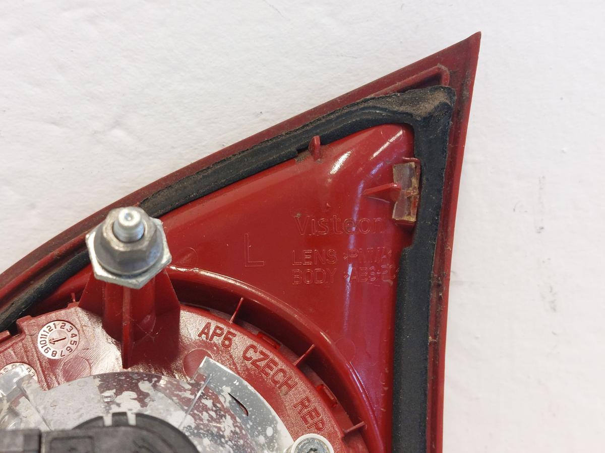 VW Golf V 5 1K Rückleuchte Schlussleuchte Rücklicht hinten innen links