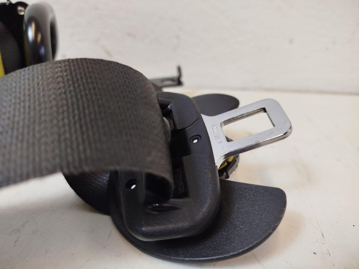 Hyundai i30 PD Mild Hybrid Sicherheitsgurt vorn links Fahrer Gurt Anschnallgurt