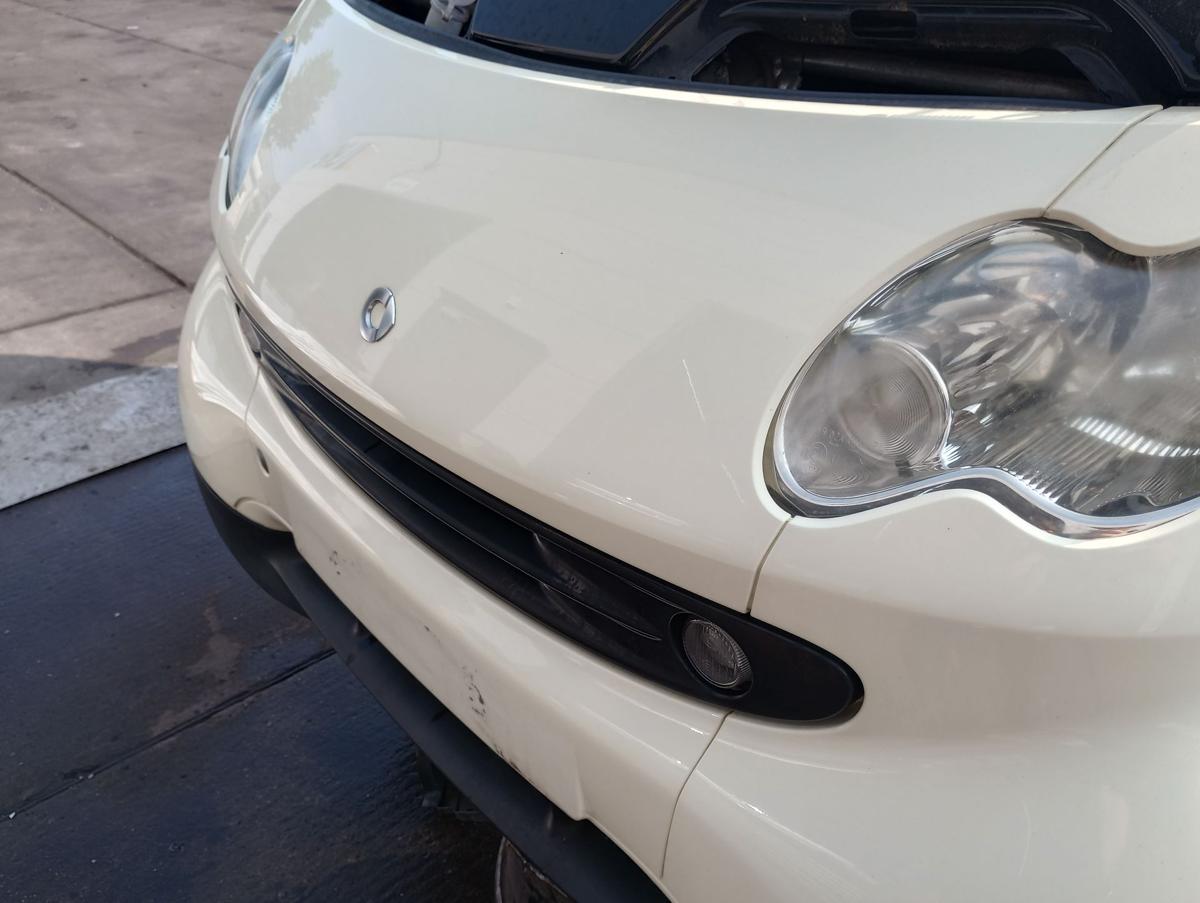 Smart 450 Coupe original Sto&szlig;stange Stossf&auml;nger vorn Mitte Elfenbein Bj 2006