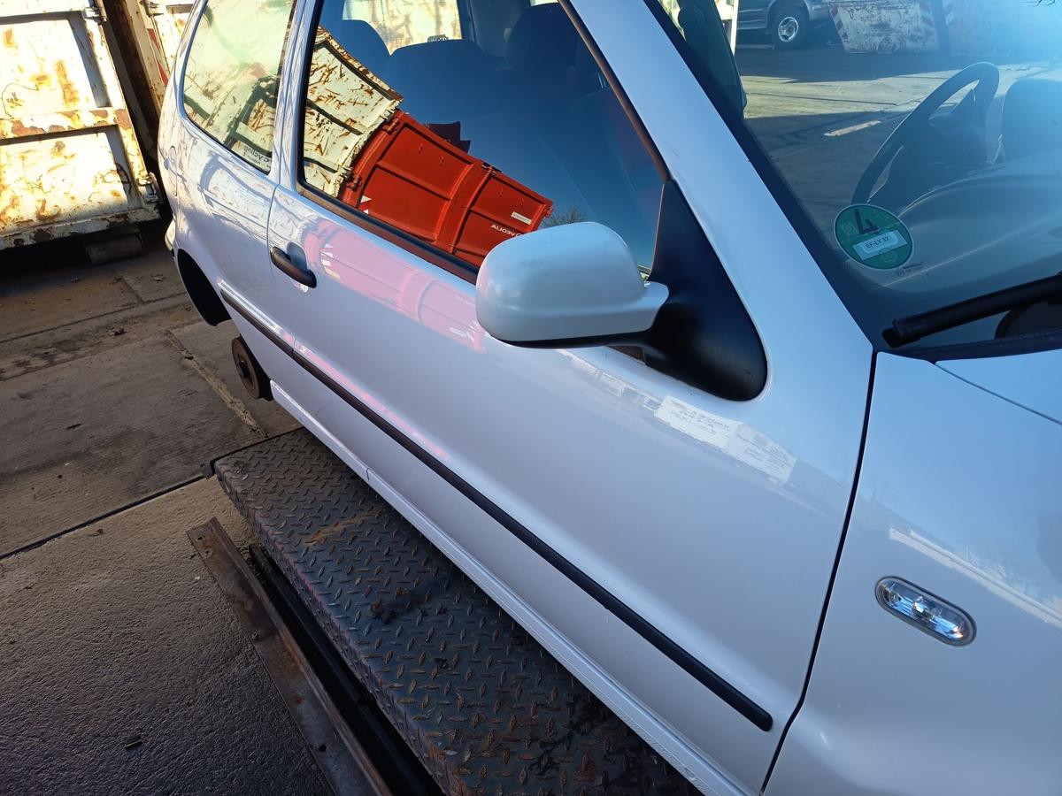 VW Polo 6N2 3t&uuml;rer original T&uuml;r rechts Beifahrer B9A Candywei&szlig; Bj 2000