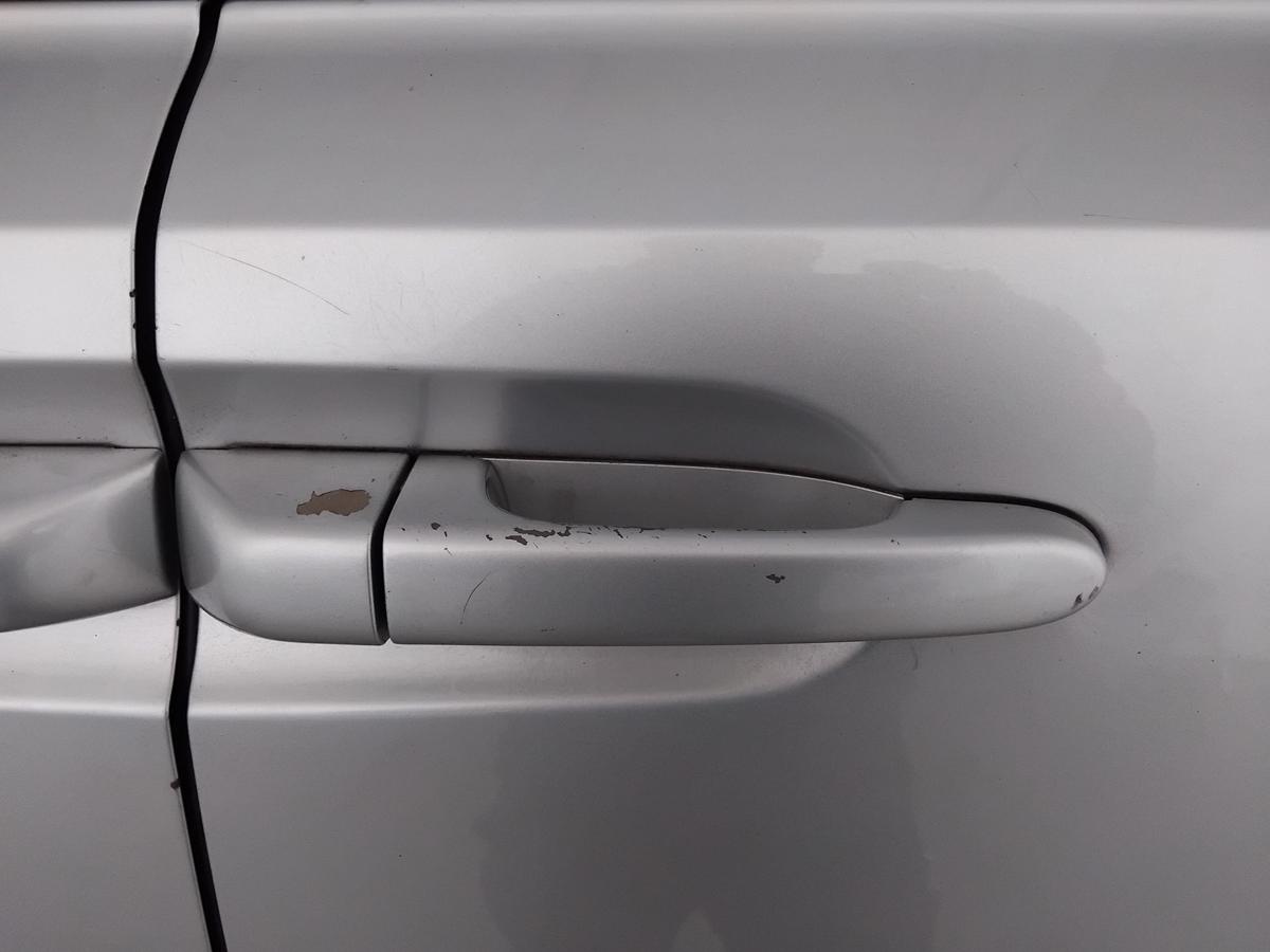 Kia Carnival III MB Schiebetür hinten links 6C Diamantsilber BJ2007