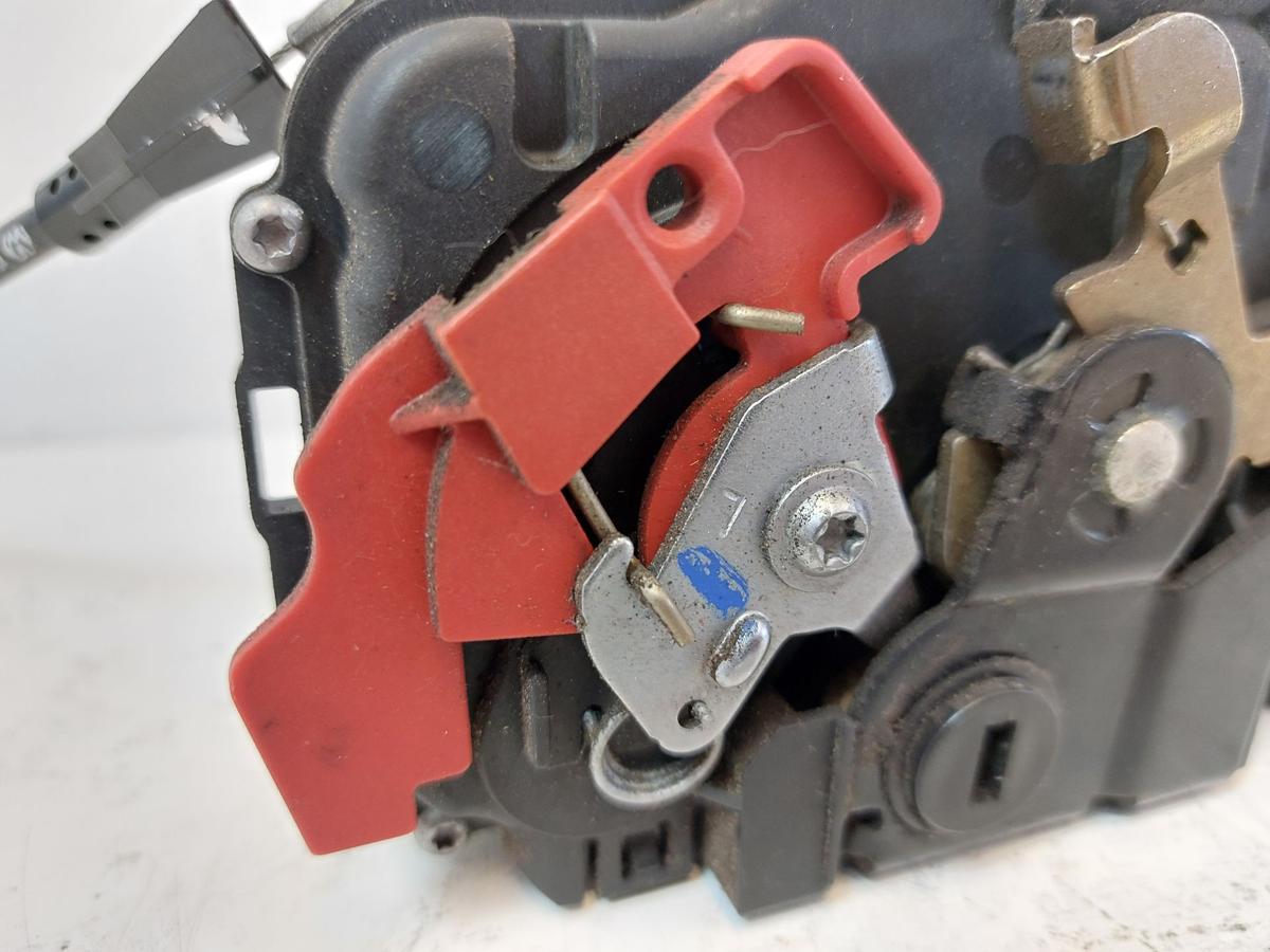 VW Touran 1T 1T1 T&uuml;rschloss hinten links Fondt&uuml;r Schloss OEM