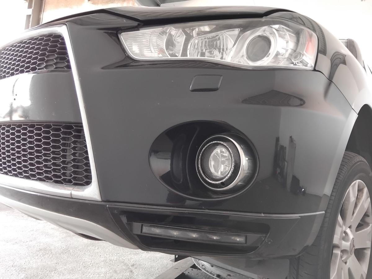 Mirtsubishi Outlander 2 CW Facelift orig Sto&szlig;stange Stossf&auml;nger vorn SRA BJ2010