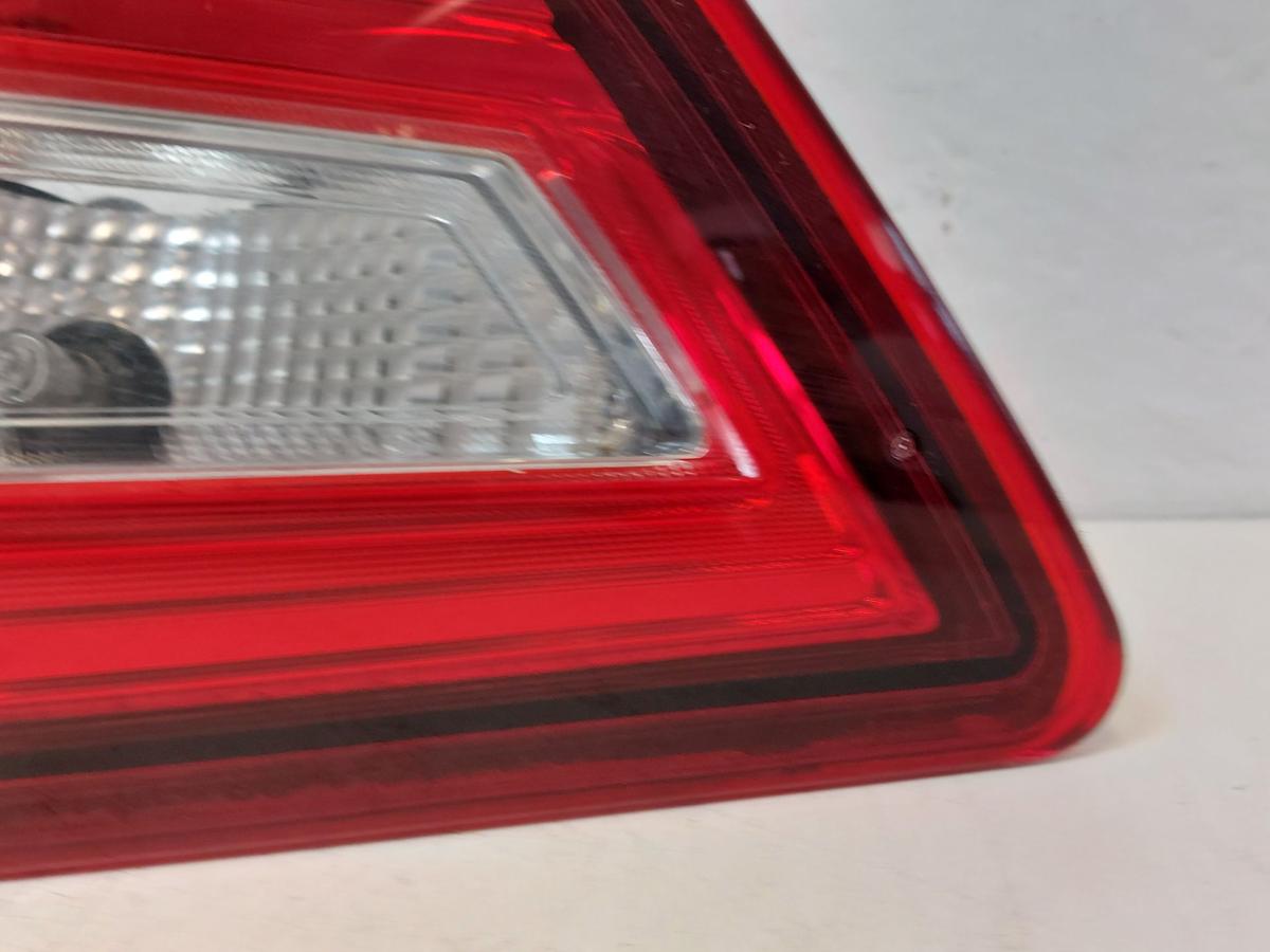 Renault Clio IV X98 TCe90 R&uuml;ckleuchte rechts innen R&uuml;cklicht Heckleuchte