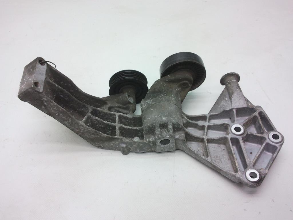 Mercedes Benz W168 Riemenspanner Halter BJ1998