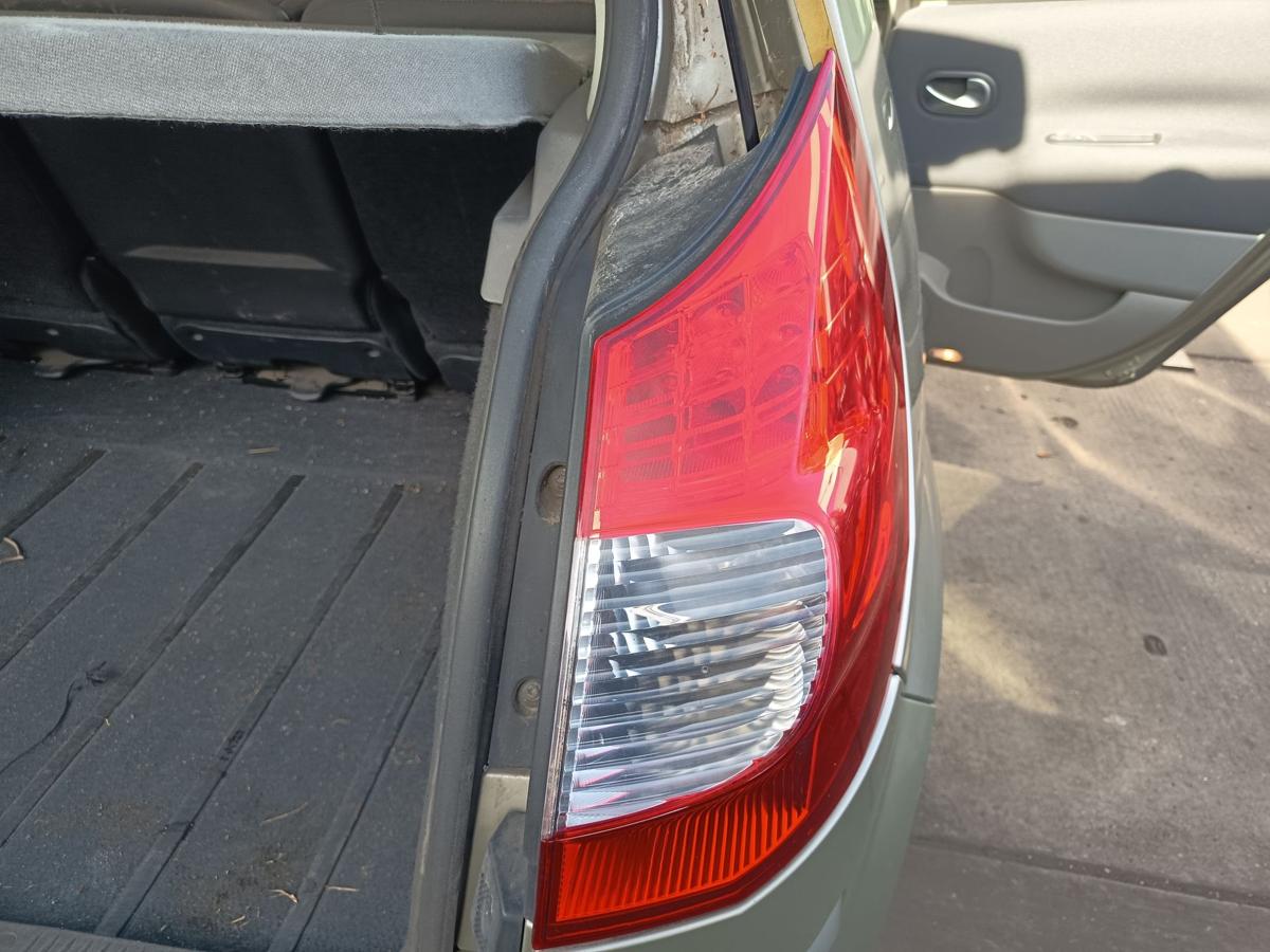 Renault Scenic II original R&uuml;ckleuchte rechts Heckschlusslicht Bj 2007