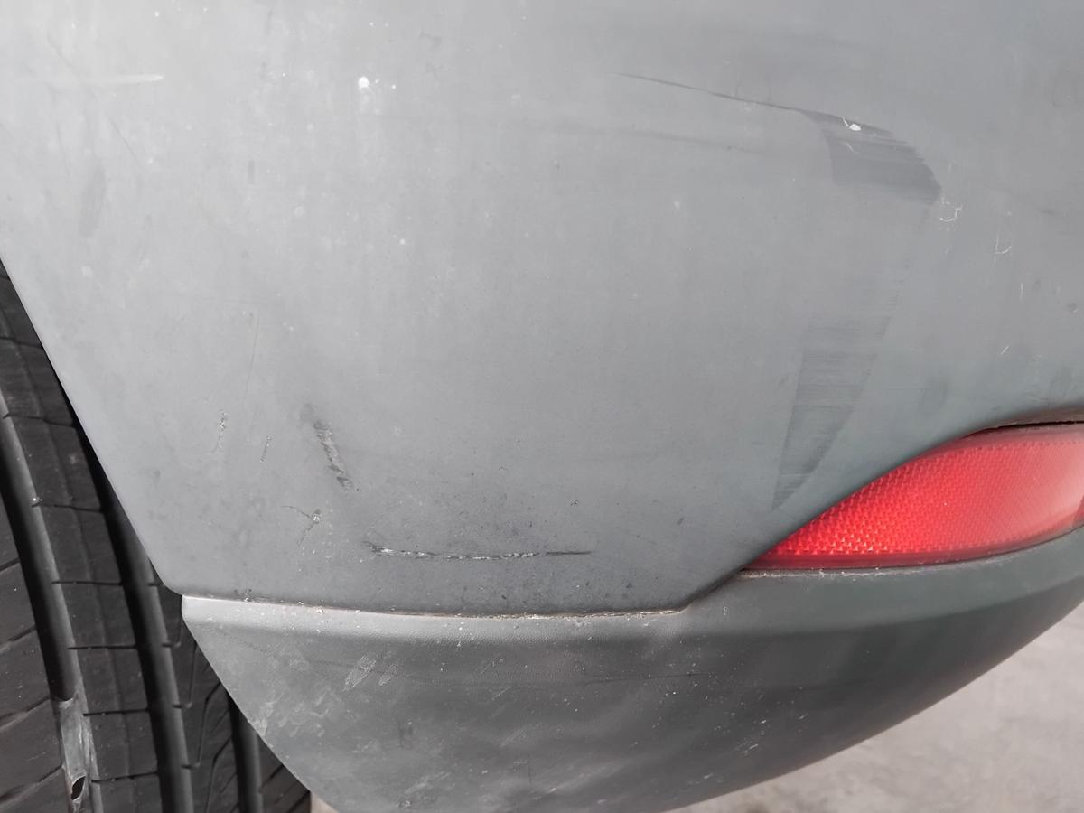 Dacia Sandero II SD original Sto&szlig;stange Sto&szlig;f&auml;nger hinten grau unlackiert BJ2013