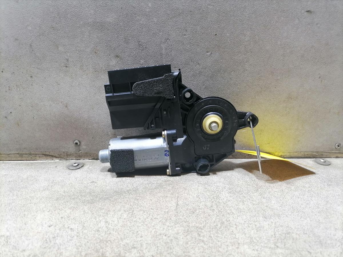 VW Polo 9N1 original Fensterhebermotor vorn links Bj.2004