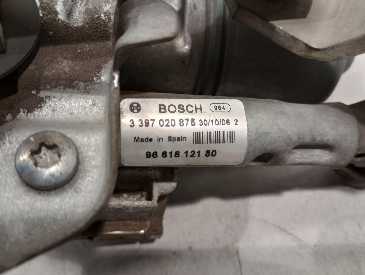 Peugeot 407 Kombi orig Wischermotor vorne links mit Gestänge Bj 2006