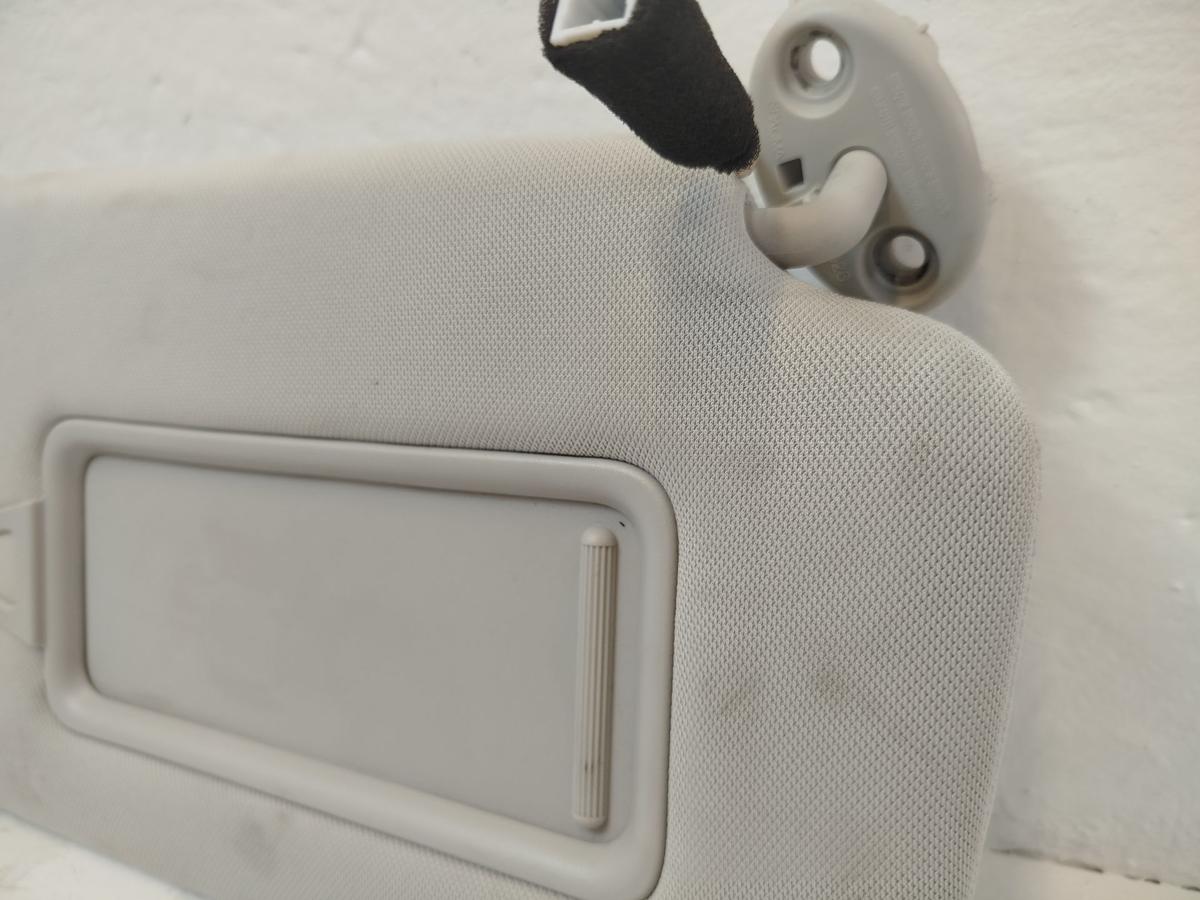 Smart #1 HX11 Pulse Sonnenblende vorn rechts mit Spiegel Frontscheibe