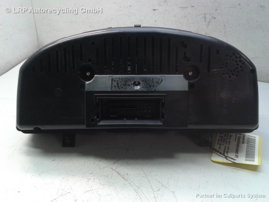 VW Passat 3C BJ2006 Tacho Kombiinstrument 3C0920871 VDO MFA 2.0TDI 125kw BMR