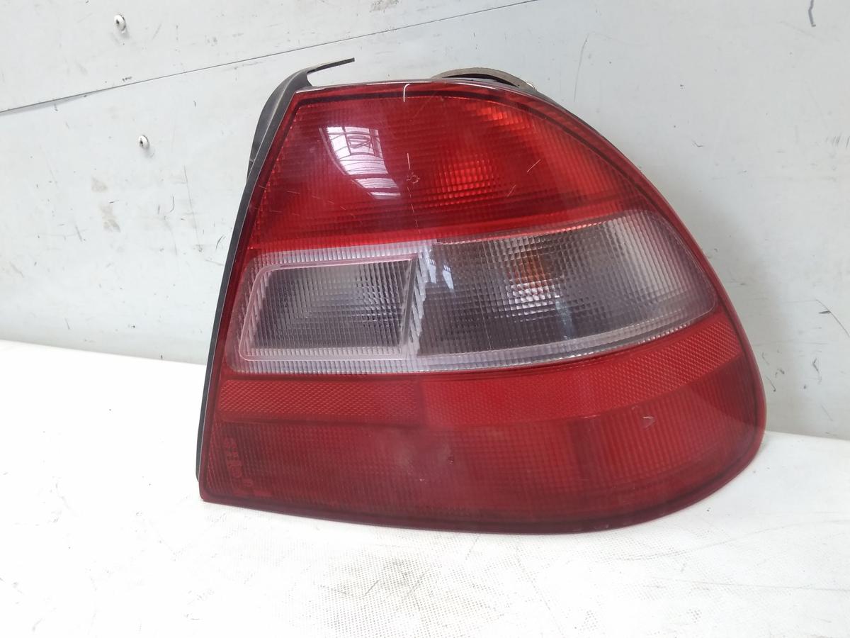 Honda Civic MB2 orig.R&uuml;ckleuchte Heckleuchte rechts 5trg.Flie&szlig;heck Facelift BJ98