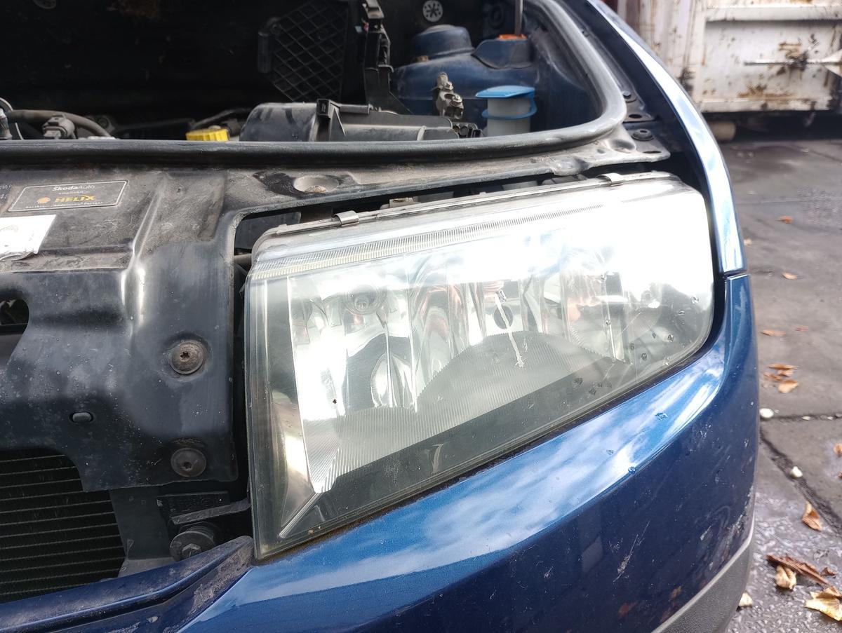 Skoda Fabia 6Y original Scheinwerfer links Halogen Facelift Baujahr 2006