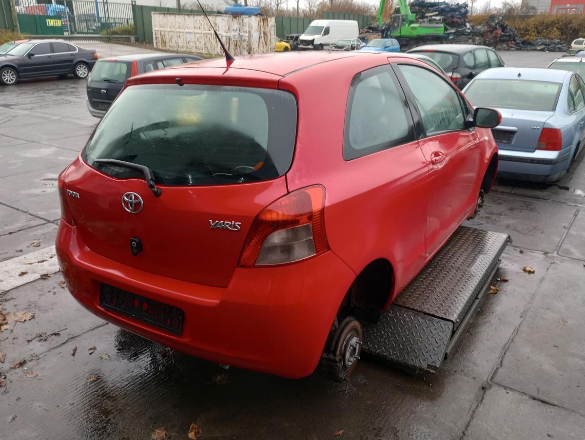 Toyota Yaris II XP9 orig Schaltgetriebe 5G Benzin 1,0l 51kW Bj 2007