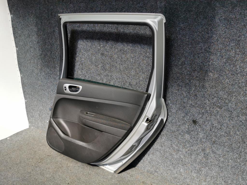 Peugeot 307 SW BJ 2005 Tür hinten rechts Silber Kombi 05-08