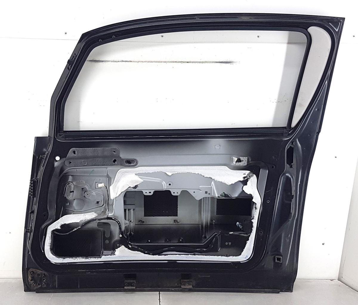 Peugeot 1007 Tür vorn rechts in Obsidianschwarz Bj2006 Rohbautür