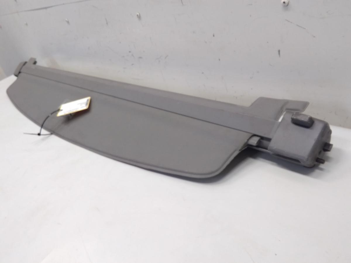 VW Bora und Golf 4 Variant Laderaumrollo Kofferraumabdeckung hellgrau Bj.1999