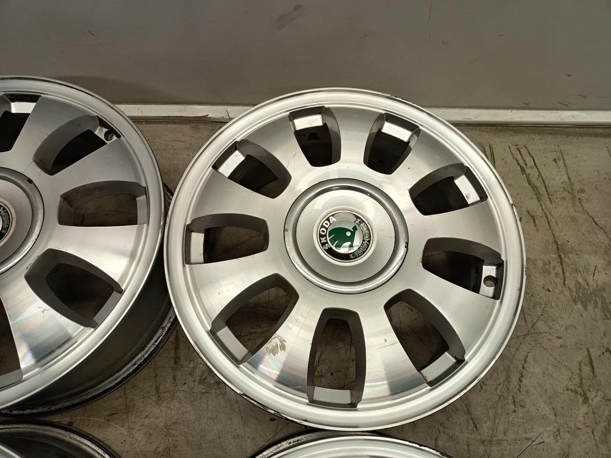 Skoda Octavia 1U original Alufelgen Satz 6,5x16 ET42 Baujahr 2004
