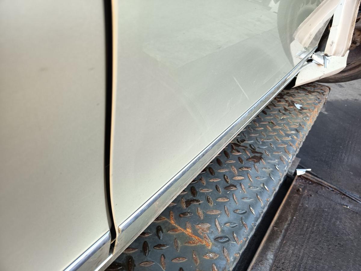 Mercedes S/W204 original T&uuml;r vorn rechts Beifahrer 794 Perlbeige Bj 2009