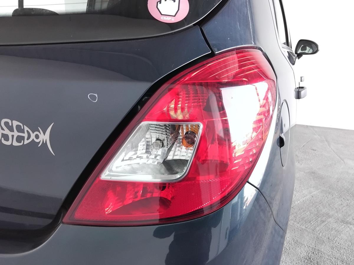 Opel Corsa D 5-t&uuml;rig orginal R&uuml;ckleuchte Schlussleuchte rechts BJ2014 Facelift