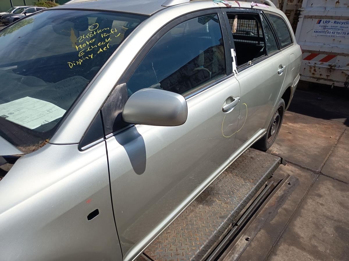 Toyota Avensis T25 original T&uuml;r vorn links Fahrer 1C0 Polarsilber Bj 2005